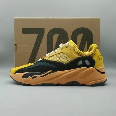 Yeezy Boost 700 Yeezy 700 'Sun'