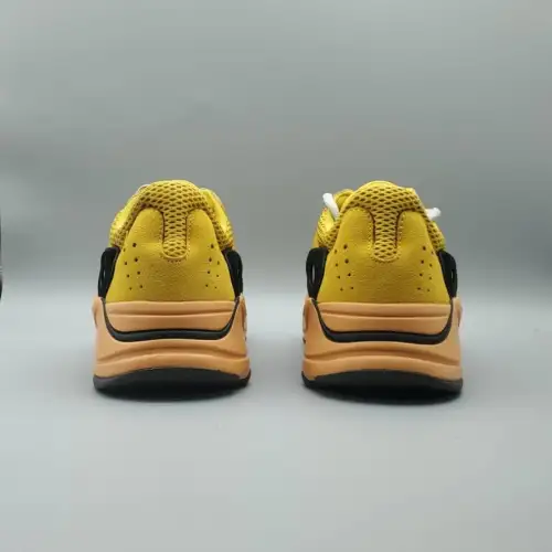 Yeezy Boost 700 Yeezy 700 'Sun'