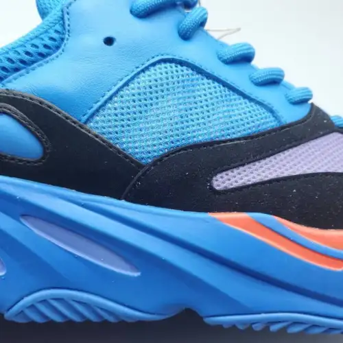 Yeezy Boost 700 Yeezy 700 'Hi-Res Blue'