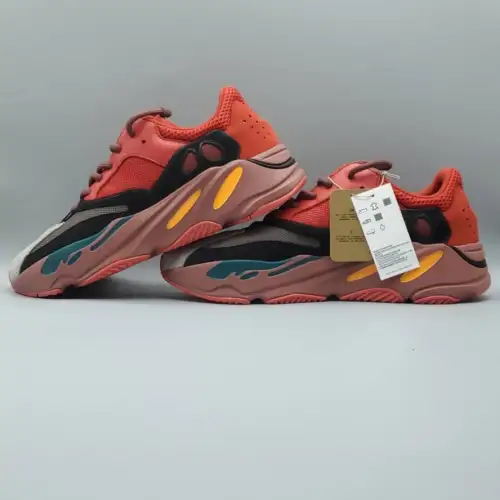 Yeezy Boost Yeezy 700 700 'Hi-Res Red'