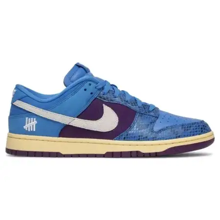 Undefeated x Dunk Low SP '5 On It'