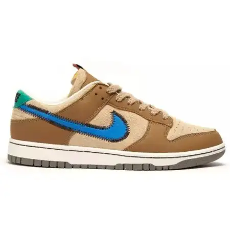 size? x Dunk Low 'Dark Driftwood' C840182