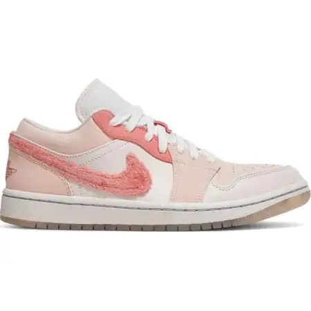 Wmns Air Jordan 1 Low SE 'Mighty Swooshers' 37E1530