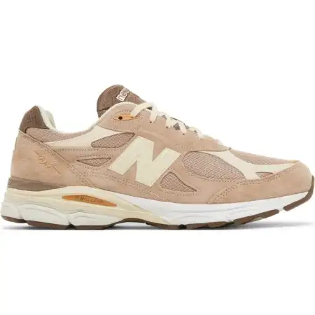 size? x 990v3 Made in USA 'Keepin' it Running' 615F1399