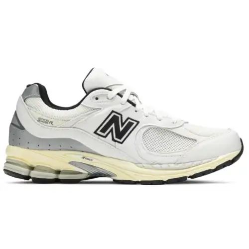 thisisneverthat x 2002R 2002R 'White'