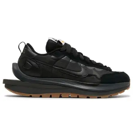 sacai x VaporWaffle 'Black Gum' 4FA2572