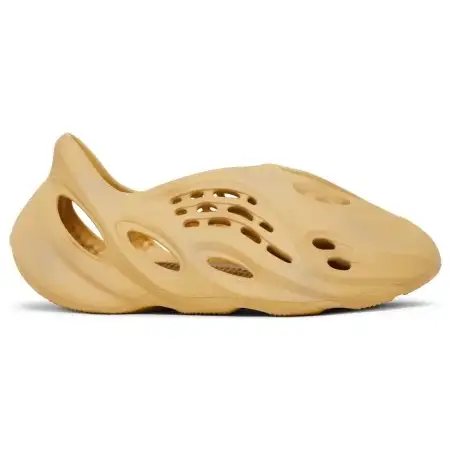 Yeezy Foam Runner 'Desert Sand' 817B753
